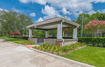 Bus shelter